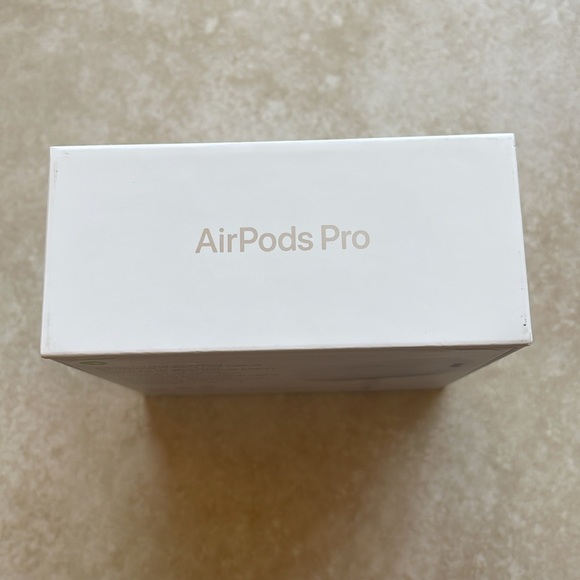 NWT AirPod pro gen2 - Picture 5 of 5